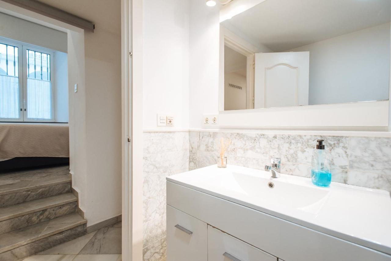 Apartamento Cerca De La Catedral Registro Vut 00617 Sevilla Exteriör bild