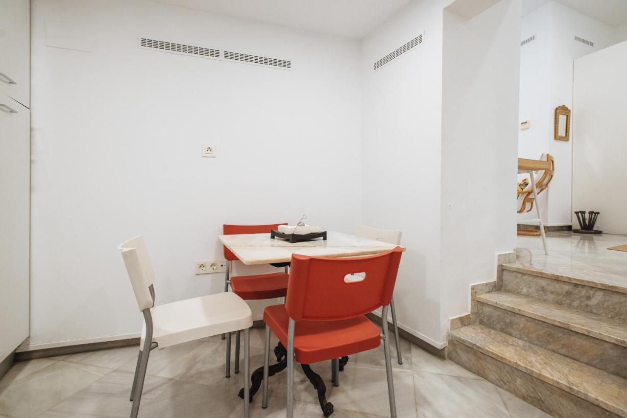 Apartamento Cerca De La Catedral Registro Vut 00617 Sevilla Exteriör bild